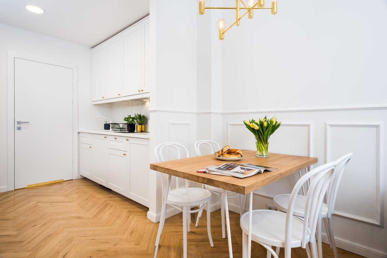 P&J Luxury Apartments 克拉科夫 外观 照片