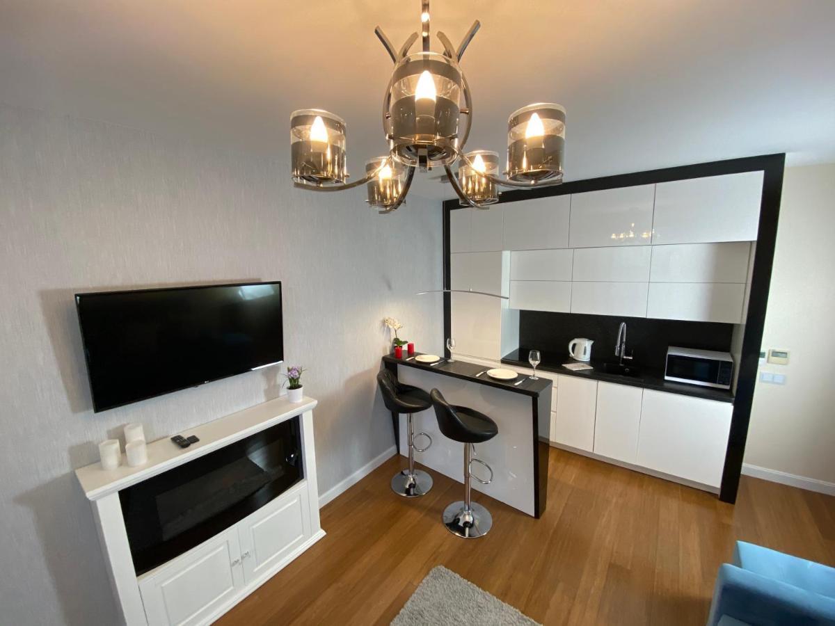 P&J Luxury Apartments 克拉科夫 外观 照片